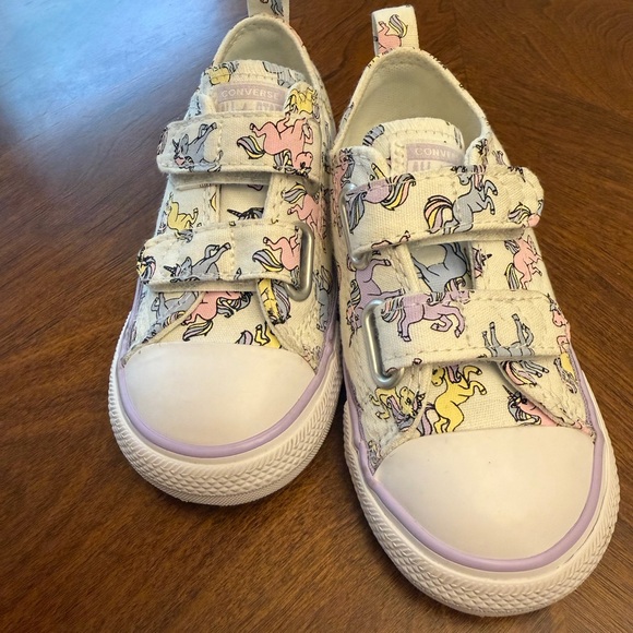 Converse Toddler Unicorn Shoes - Picture 2 of 5